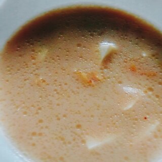 豚と豆腐のキムチ豆乳スープ